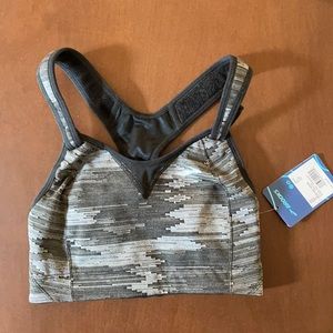 Brooks Sports Bra - NEW with tags